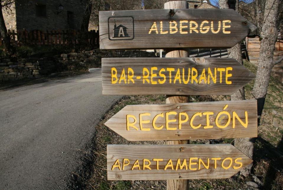 Apartamentos Turisticos Isín Dış mekan fotoğraf